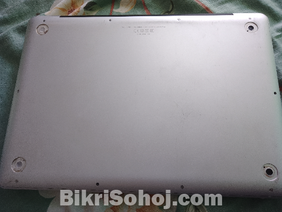 Apple Macbook